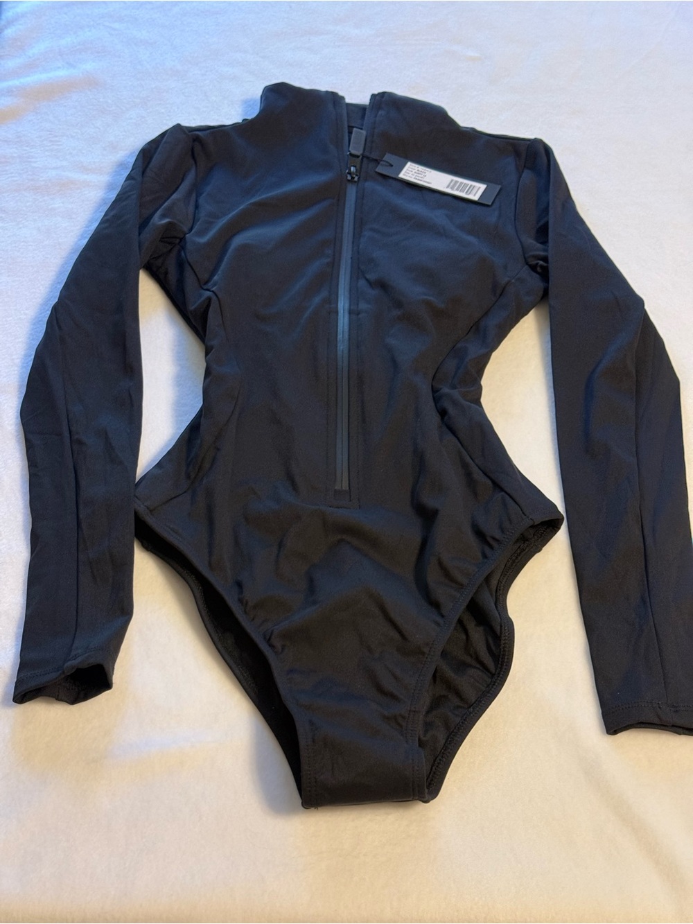 New Ta3 Mega Sculpting Long Sleeve Survey Swimsuit. Black. XS/Short Swimsuit
